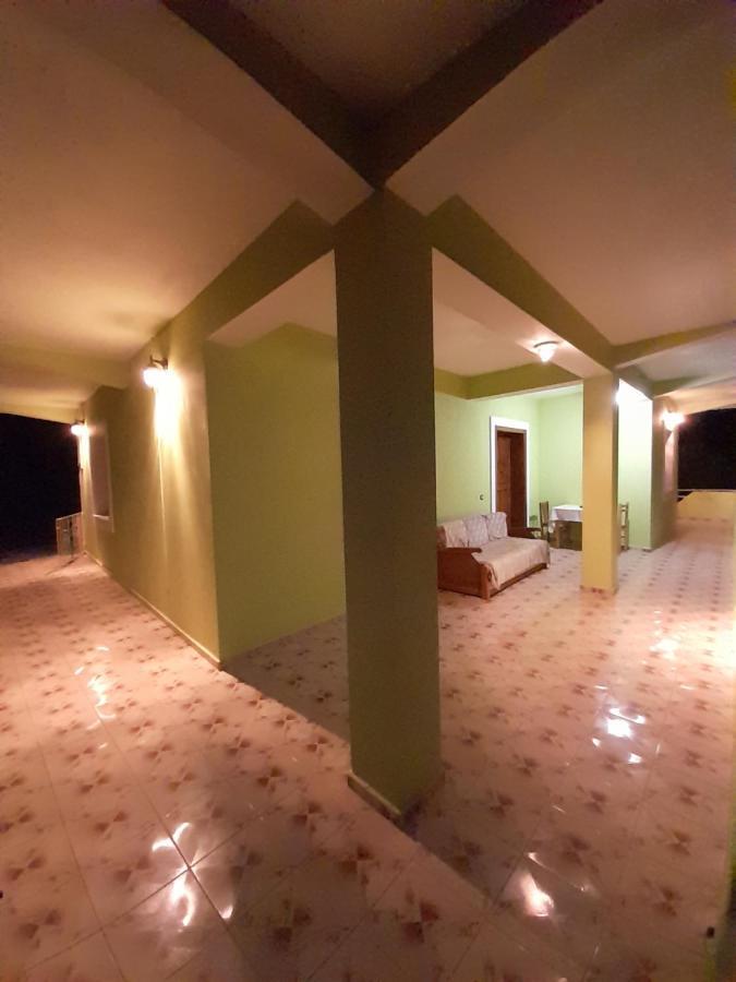 Cortina House Berat Apartment Kucove ภายนอก รูปภาพ
