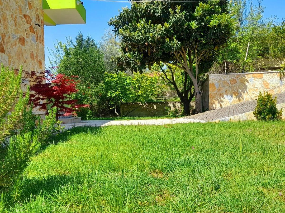 Cortina House Berat Apartment Kucove ภายนอก รูปภาพ
