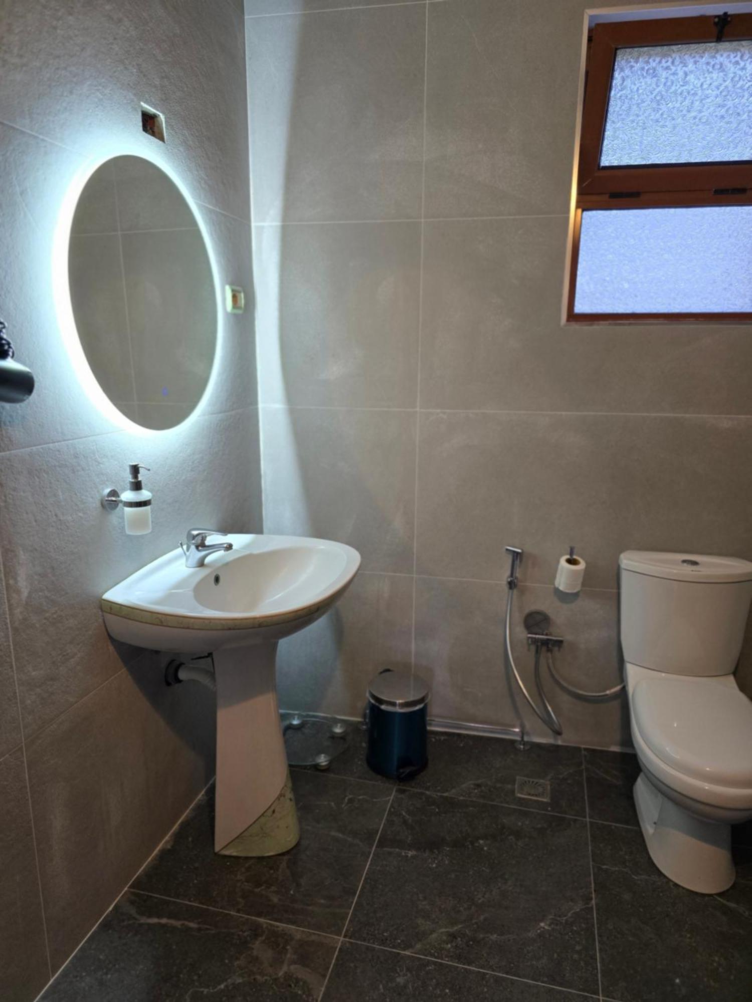 Cortina House Berat Apartment Kucove ภายนอก รูปภาพ